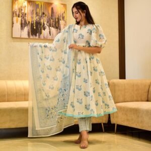 Women Self Design Kurti, Pant and Dupatta Set